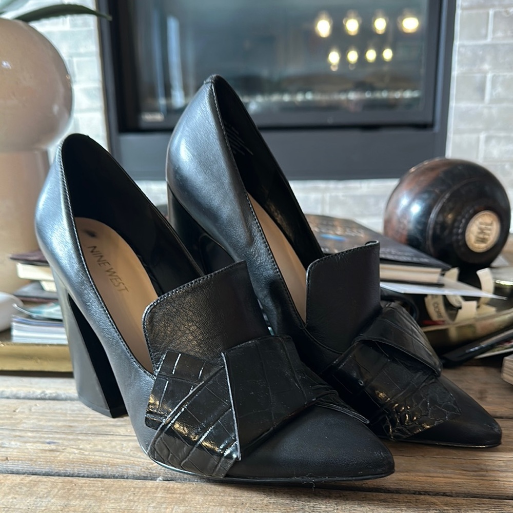 Nine West Black Women's Heels with bow detail 9